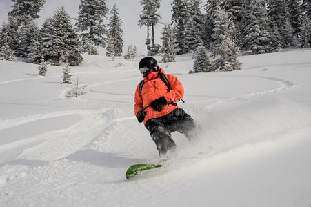 雪山飞魂跑步下指已提到的人山斜坡采用哥德兹,美国佐治亚州