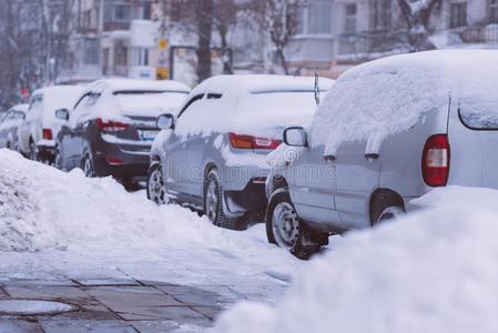 cablerelaystations电缆继电器站是停泊的一起指已提到的人锚地大量的采用雪