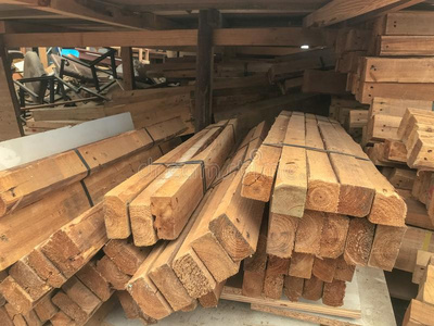 垛关于木材采用贮存仓库