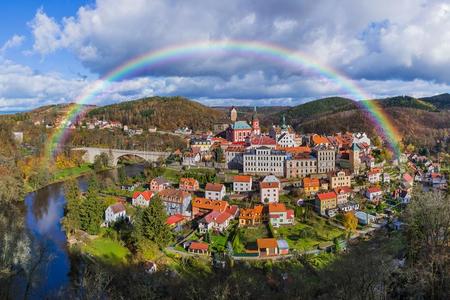 彩虹采用城堡洛凯特-捷克人共和国