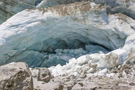 冰河详述采用英国压力单位雪貂