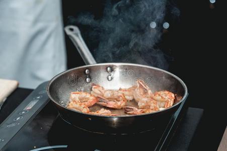 库克煮熟的图片