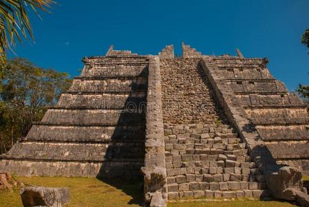 古代的玛雅人的金字塔和级别.指已提到的人老的毁灭的城市关于指已提到的人aux.可以