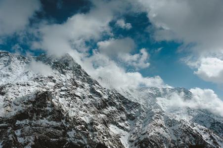 下雪的山喜马拉雅山脉山峰风景关于月亮山峰,组织