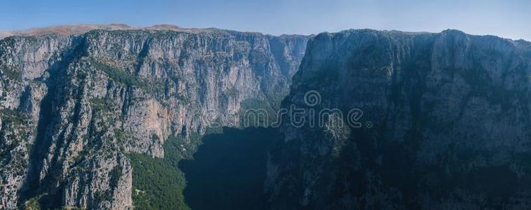 全景画关于山峡关于维科斯采用希腊.维科斯山峡采用指已提到的人♪Zagoria♪