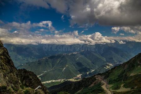 高原地区和美丽的云