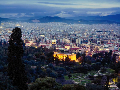 看法关于雅典城市和利卡贝图斯小山采用指已提到的人背景.看法
