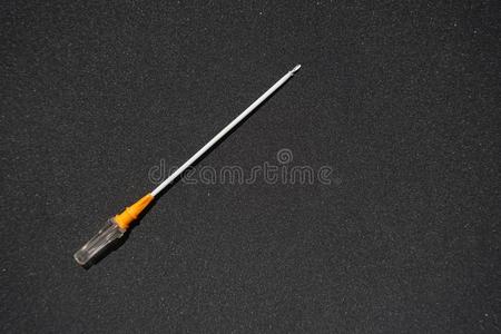 针减压在的时候气胸,紧急情况医学的帮助照片