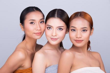组一群美丽的干净的皮num.三亚洲人女人照片