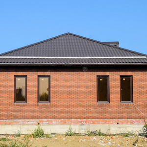 房屋尖顶怎么盖图片-房屋尖顶怎么盖素材-房屋尖顶怎么盖插画-摄图新