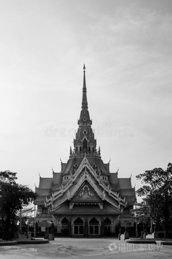 宏大的建筑学关于泰国或高棉的佛教寺或僧院索顿♪他们与♪交战异想天开,差春骚