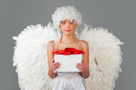 情人爱神丘比特的画像.