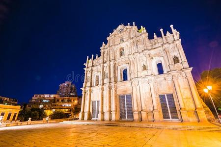 美丽的老的建筑学建筑物和破坏关于saotomeprincipe圣多美和普林西比
