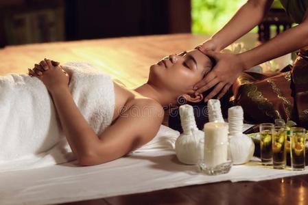 thaiairwaysinternational泰航国际身体休闲健身中心按摩和芳香草本