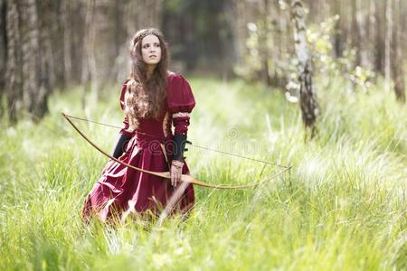 精灵弓一小精灵弓箭手和一弓照片