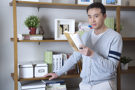 生活中的男人照片