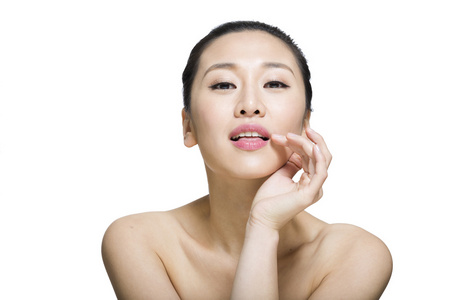 棚拍年轻女人美容照片