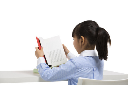 小学生读书图片