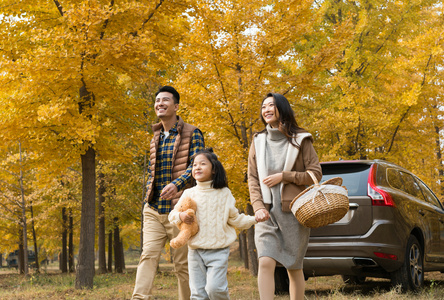 甜蜜一家三口图片