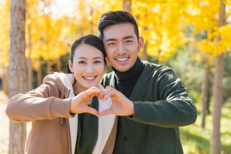 甜蜜情侣名两字图片