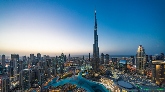 迪拜哈利法塔全景照片