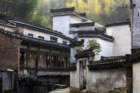 安徽徽州休宁县灵山村古建筑群照片
