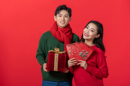 情侣的新年祝福图片