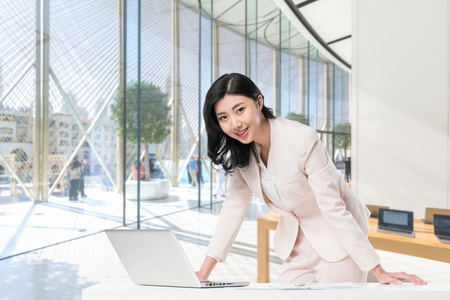 女成功人士图片