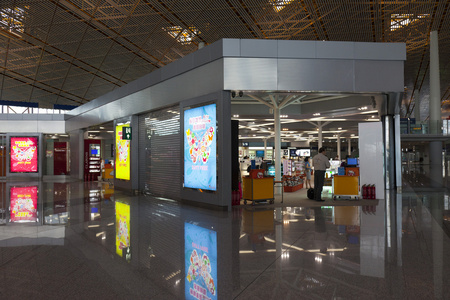 机场商店图片