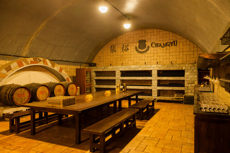 中国酒窖图片