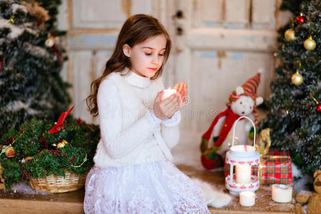 英俊的家伙旅行支票制动火箭cana加拿大女孩在码头在古时palest采用e