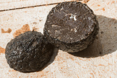 黑块菌意大利腊肠图片