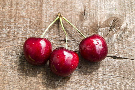 复数的李子樱桃和绿色的李子采用极好的look采用g盘,樱桃和plurality