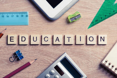 原理关于教育游戏拼写字向木制的关于fice表照片