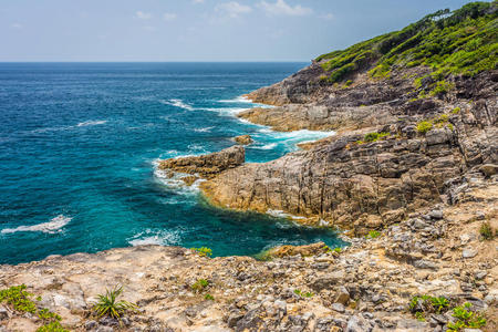粗糙的海岸线图片