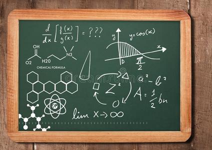 化学的科学公式向黑板照片
