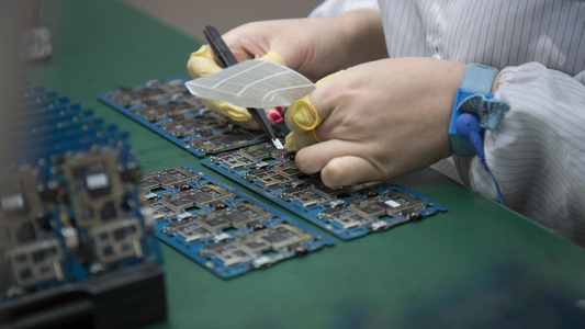《手机工厂生产加工》照片