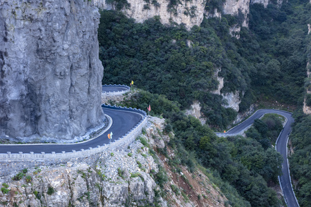 河南南太行山盘山公路