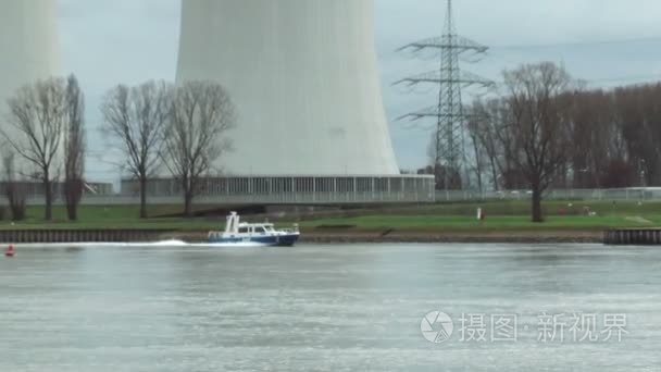 德国警察巡逻船-核电站布里斯