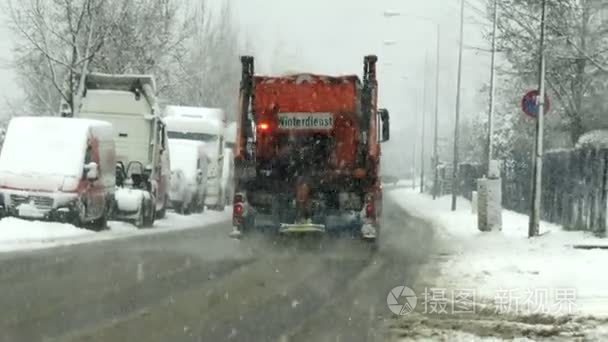 德国冬季服务大雪视频