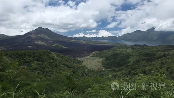 火山尔