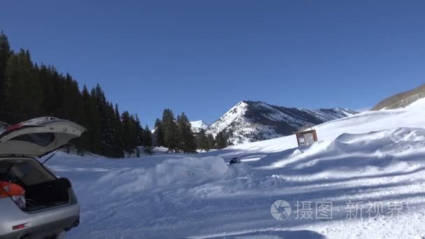 雪地车创新未来视频