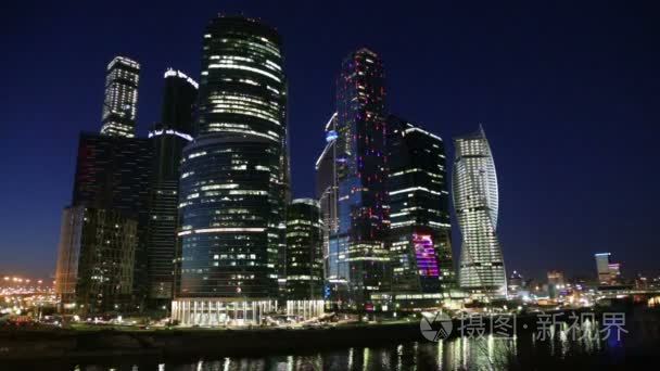 晚上，莫斯科，俄罗斯的摩天大楼国际商务中心 (城市)