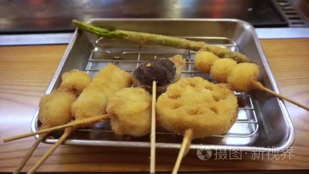 日本料理的深炒肉视频