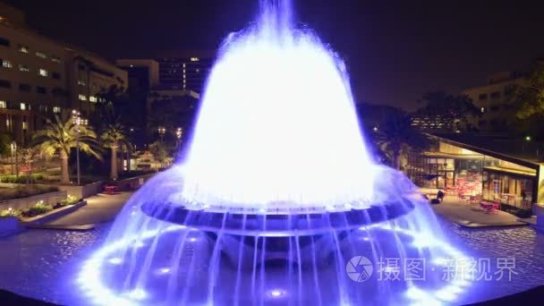 洛杉矶市政厅和喷泉夜间视频
