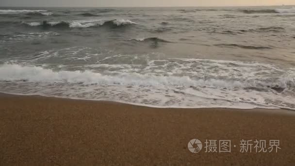 大西洋海洋冲浪溅到上日落