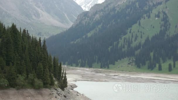 高山湖阿拉木图哈萨克斯坦视频