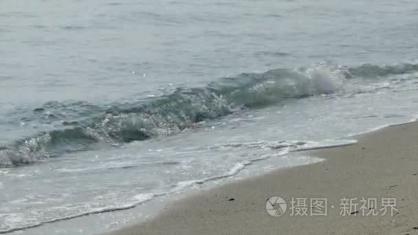 在沙滩海浪视频