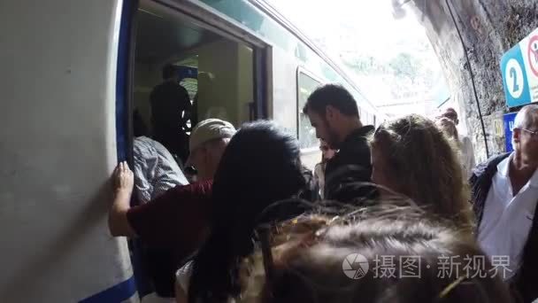 旅客列车在意大利视频