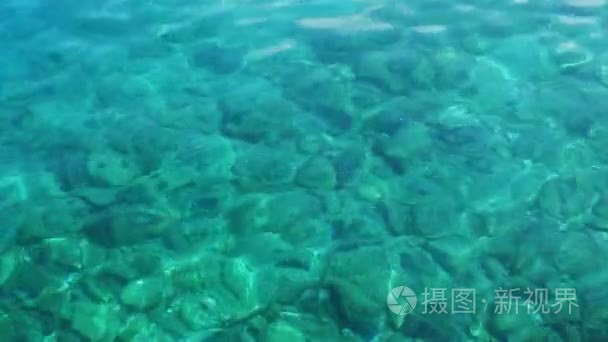 在地中海海岸岸水纹理视频